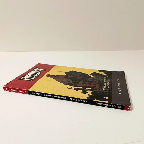 Hellboy The Chained Coffin and Others Mike Mignola Comic Book - Picture 7 of 16